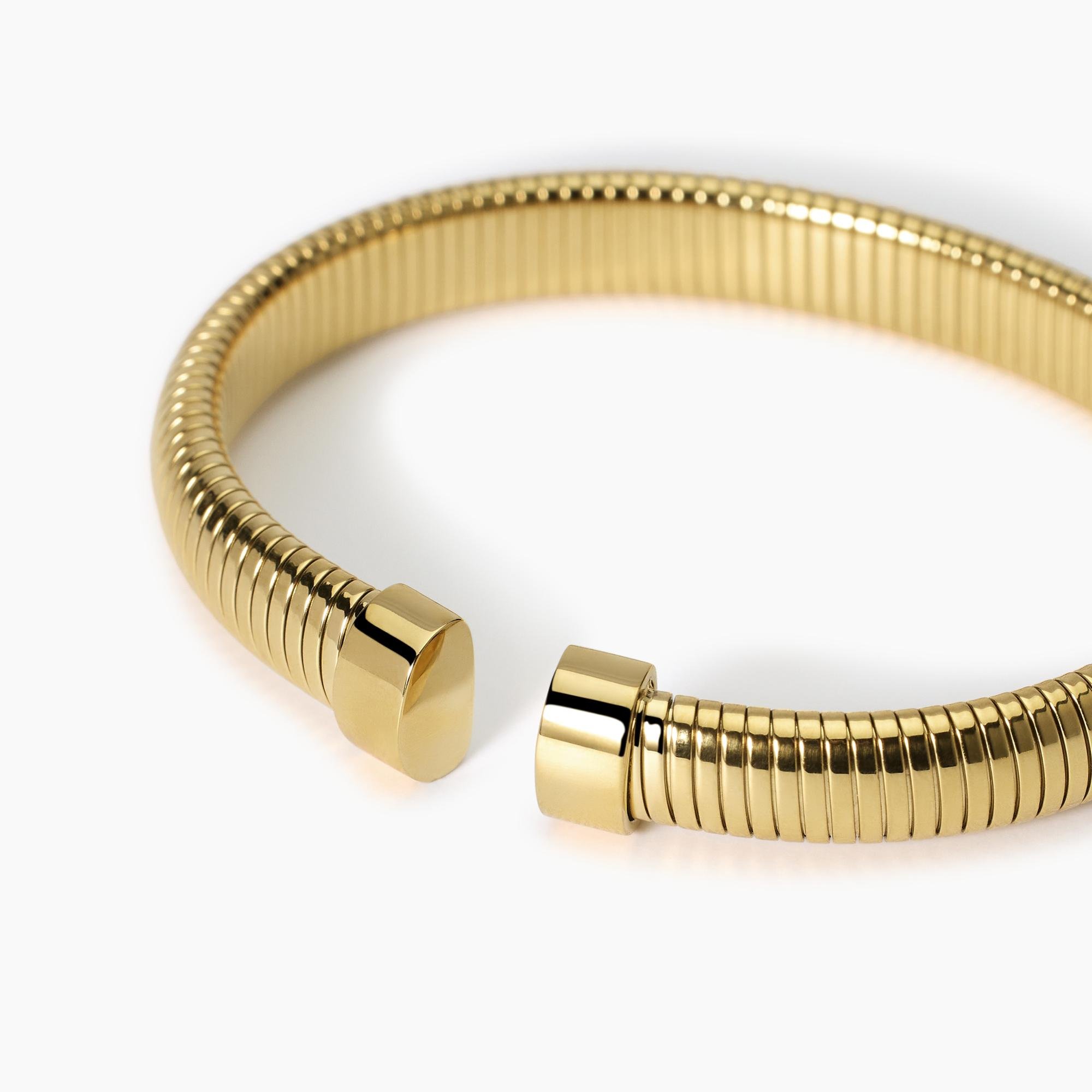 KI831054_803670466152378-1