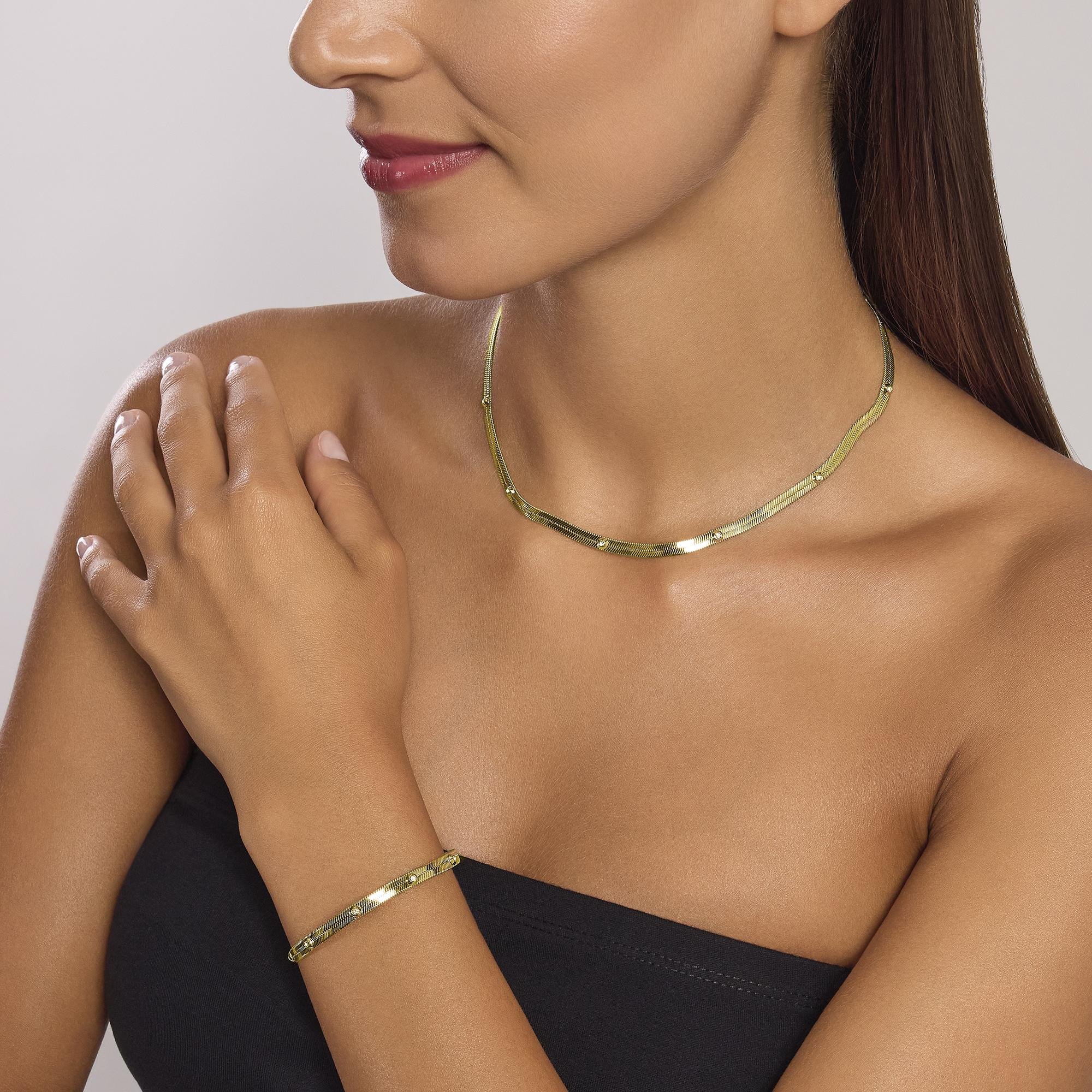 KI851013_812809774106216-1